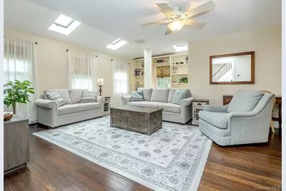 1 Raymond Street, Glen Cove, NY 11542 - Photo 6