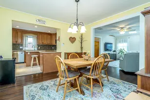 1 Raymond St, Glen Cove, NY 11542 - Photo 10