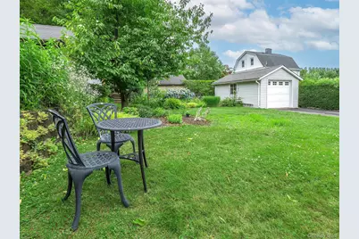 1 Raymond Street, Glen Cove, NY 11542 - Photo 30