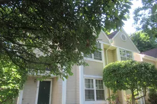 127 Creekside Cir, Spring Valley, NY 10977 - Photo 4