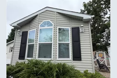 1782 South Road #62, Wappingers Falls, NY 12590 - Photo 4