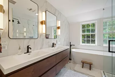 2440 Saw Mill River Road, Yorktown Heights, NY 10598 - Photo 16