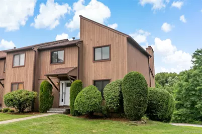 95 Wild Birch Farms, Cortlandt Manor, NY 10567 - Photo 2