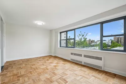 2 Washington Square #1G, Larchmont, NY 10538 - Photo 4
