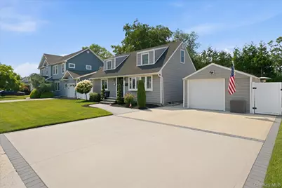 3956 Wicks Avenue, Seaford, NY 11783 - Photo 2