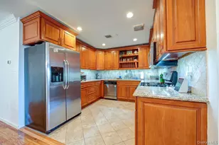 441 E Broadway, Long Beach, NY 11561 - Photo 4