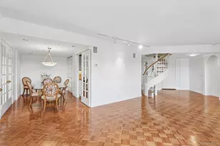 100 Hilton Ave, Garden City, NY 11530 - Photo 6