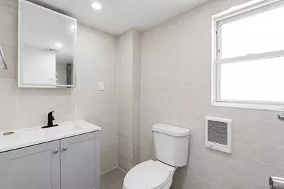 44 Broadway, Hamilton Beach, NY 11414 - Photo 14