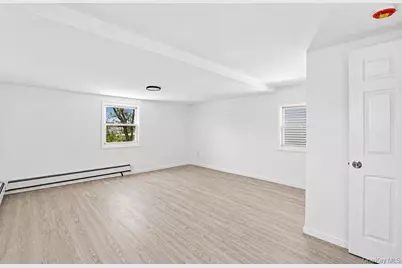 44 Broadway, Hamilton Beach, NY 11414 - Photo 16
