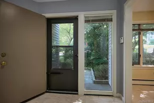 23 Evon Ct, Scarsdale, NY 10583 - Photo 2