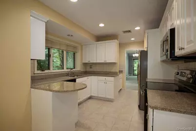 23 Evon Court, Scarsdale, NY 10583 - Photo 12