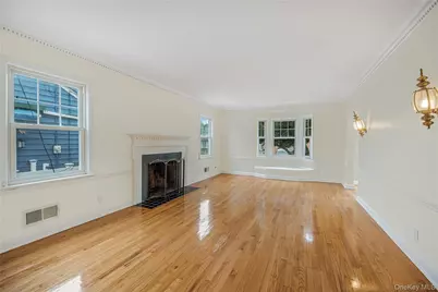 53 Holly Street, Yonkers, NY 10704 - Photo 16