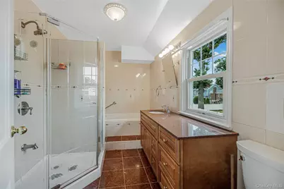 53 Holly Street, Yonkers, NY 10704 - Photo 12