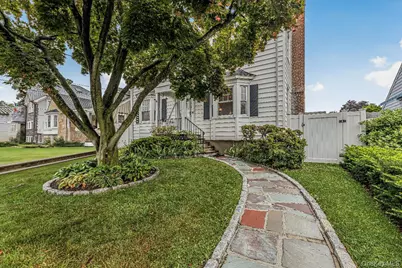 53 Holly Street, Yonkers, NY 10704 - Photo 32