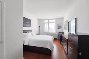 40-28 College Point Blvd, Flushing, NY 11354 - Photo 8