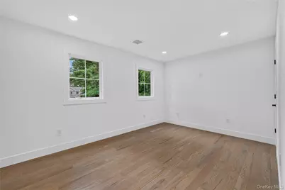 238 N Oak Street, Massapequa, NY 11758 - Photo 34