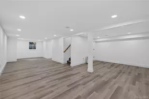 238 N Oak St, Massapequa, NY 11758 - Photo 44
