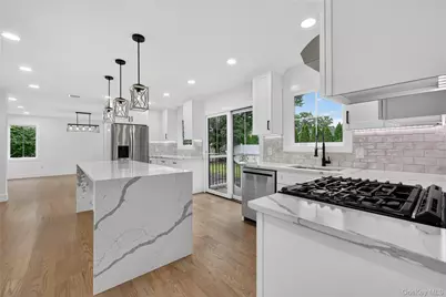 238 N Oak Street, Massapequa, NY 11758 - Photo 20