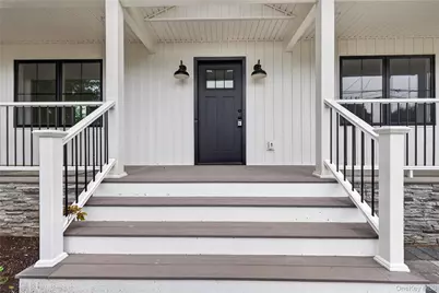 238 N Oak Street, Massapequa, NY 11758 - Photo 8