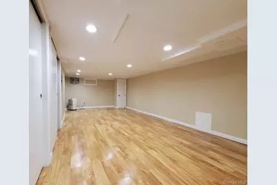 42-05 249th Street, Little Neck, NY 11363 - Photo 10