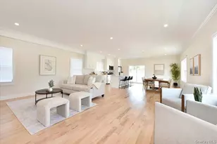 44 Bell St, Valley Stream, NY 11580 - Photo 2