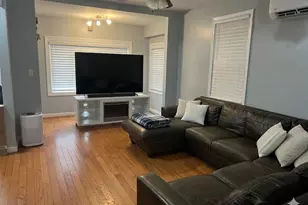 160-06 111th Ave, Jamaica, NY 11433 - Photo 4
