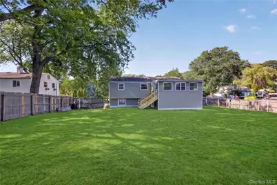 42 Crestwood Lane, Farmingville, NY 11738 - Photo 10