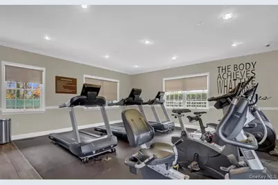 24232 Oak Park Drive #106B, Little Neck, NY 11362 - Photo 14