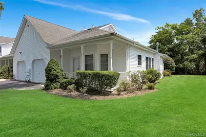 42 Oyster Cove Lane, Blue Point, NY 11715 - Photo 2