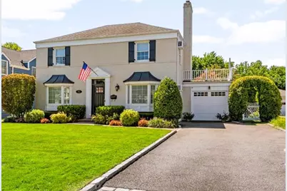 96 Huntington Road, Garden City, NY 11530 - Photo 1
