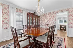 96 Huntington Rd, Garden City, NY 11530 - Photo 6