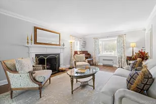 96 Huntington Rd, Garden City, NY 11530 - Photo 4