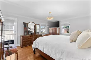 96 Huntington Rd, Garden City, NY 11530 - Photo 14
