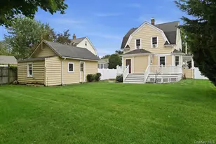 991 Cottage Pl, Baldwin, NY 11510 - Photo 32