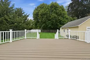 991 Cottage Pl, Baldwin, NY 11510 - Photo 26