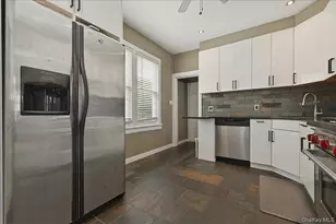 991 Cottage Pl, Baldwin, NY 11510 - Photo 16