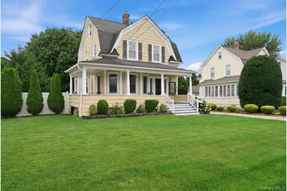 991 Cottage Place, Baldwin, NY 11510 - Photo 2