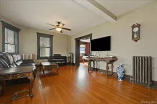 991 Cottage Pl, Baldwin, NY 11510 - Photo 6