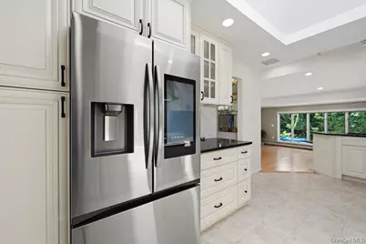 30 Harriet Drive, Syosset, NY 11791 - Photo 12