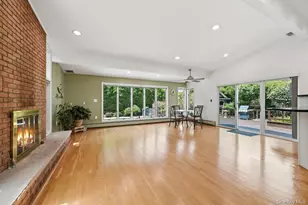 30 Harriet Dr, Syosset, NY 11791 - Photo 6