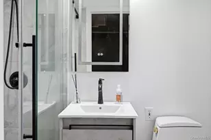 30 Harriet Dr, Syosset, NY 11791 - Photo 16
