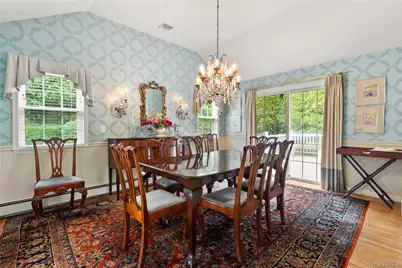 31 Joyces Way, Bay Shore, NY 11706 - Photo 10