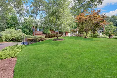 9 Pleasant Drive, East Setauket, NY 11733 - Photo 32