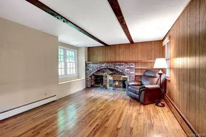 9 Pleasant Drive, East Setauket, NY 11733 - Photo 18