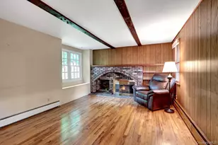 9 Pleasant Dr, East Setauket, NY 11733 - Photo 18