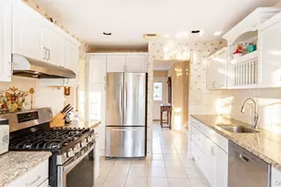 25 White Birch Ln, Commack, NY 11725 - Photo 8