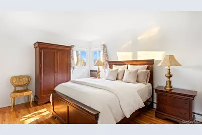 25 Whitebirch Lane, Commack, NY 11725 - Photo 14