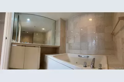 88 Cuttermill Road #514, Great Neck, NY 11021 - Photo 14