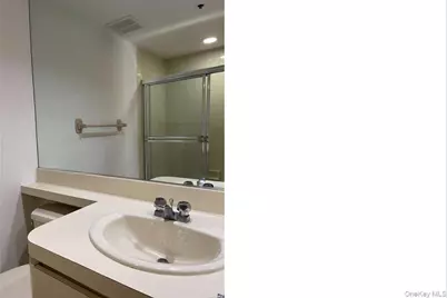 88 Cuttermill Road #514, Great Neck, NY 11021 - Photo 20