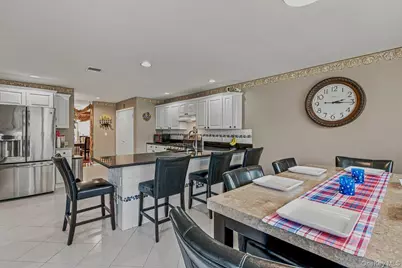 91 Macgregor Avenue, Roslyn Heights, NY 11577 - Photo 16